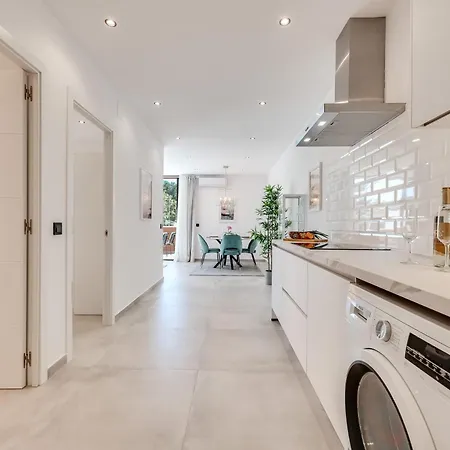 Luxury Paraiso