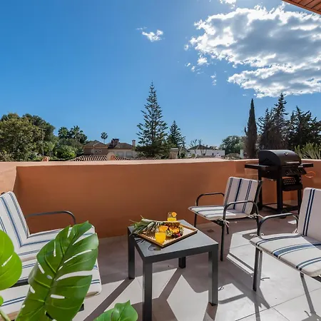 Luxury Paraiso Διαμέρισμα *